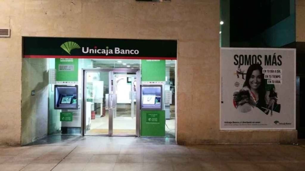 Intento de fraude masivo a clientes de Unicaja vía SMS